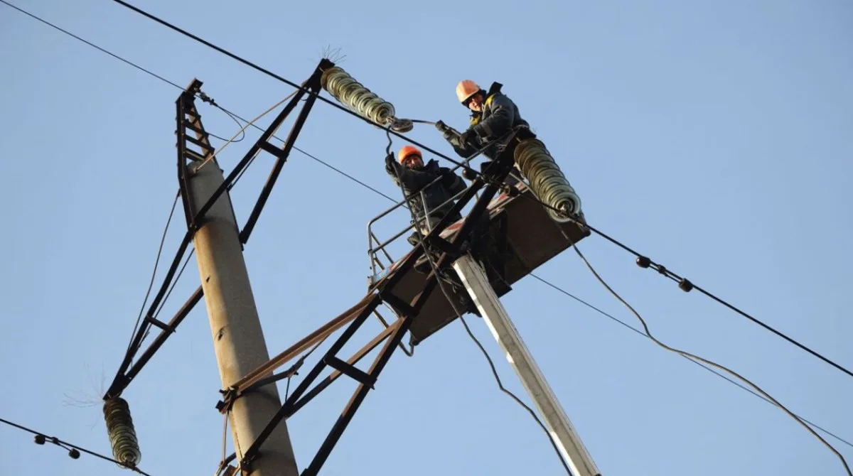 У Чернівецькій області внаслідок ворожої атаки є пошкодження енергетичної інфраструктури, Шмигаль
