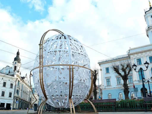 На Центральній площі Чернівців напередодні свята з’явиться великодня інсталяція: деталі