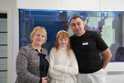 «Це був виклик для мене»: уперше в Україні провели імплантацію зубів чернівчанці з бульозним епідермолізом