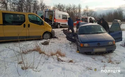 У ДТП травмувалися двоє пасажирів: на Буковині судитимуть 21 річного водія