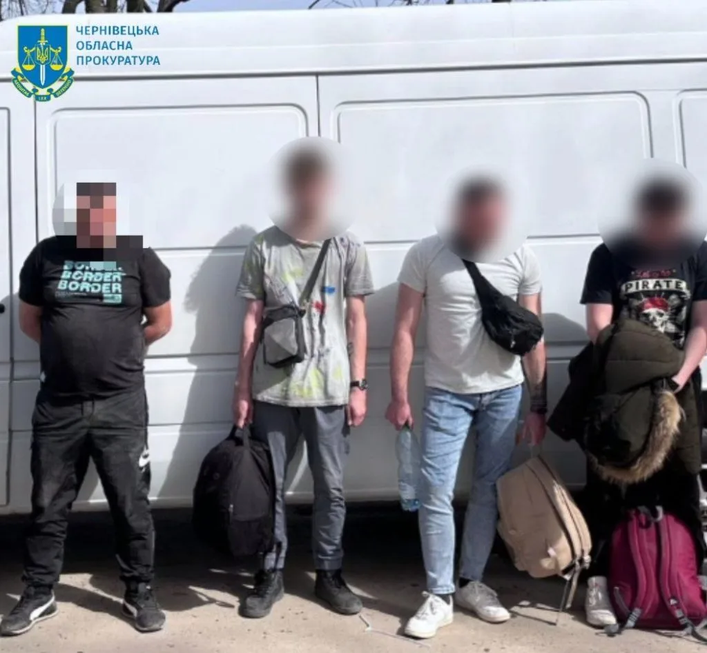 Узяв €18000 за невдалу «подорож» до Молдови: буковинця підозрюють у переправлені ухилянтів через кордон