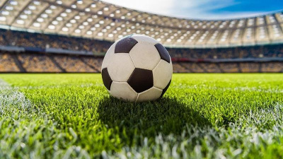 Футбол: сьогодні у прем'єрлізі відбулися два важливі напружені матчі