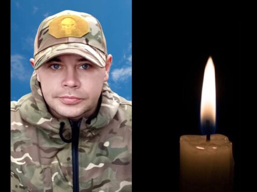 На Буковині прощаються з чотирма військовими, що загинули на війні з росією