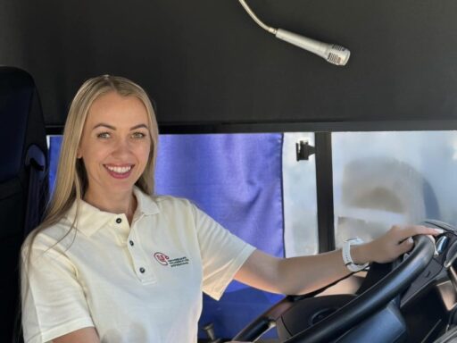 У Чернівцях працюють 22 жінки водійки тролейбуса