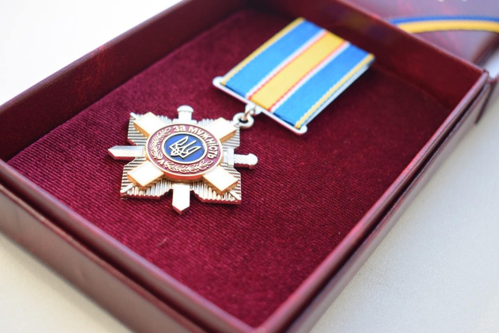 Зеленський посмертно відзначив 12 захисників із Чернівецької області високими держнагородами